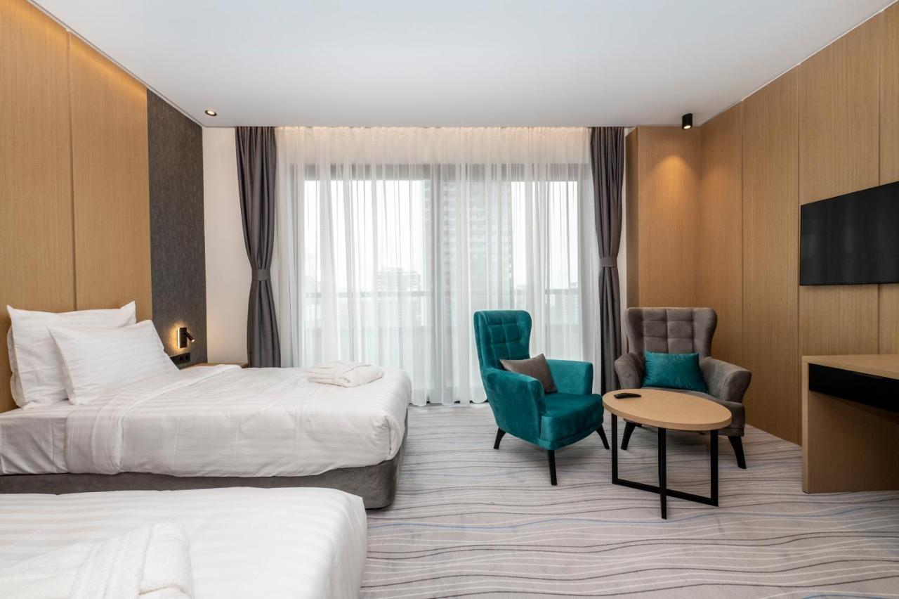 The Grandeur Hotel Batumi Exterior photo